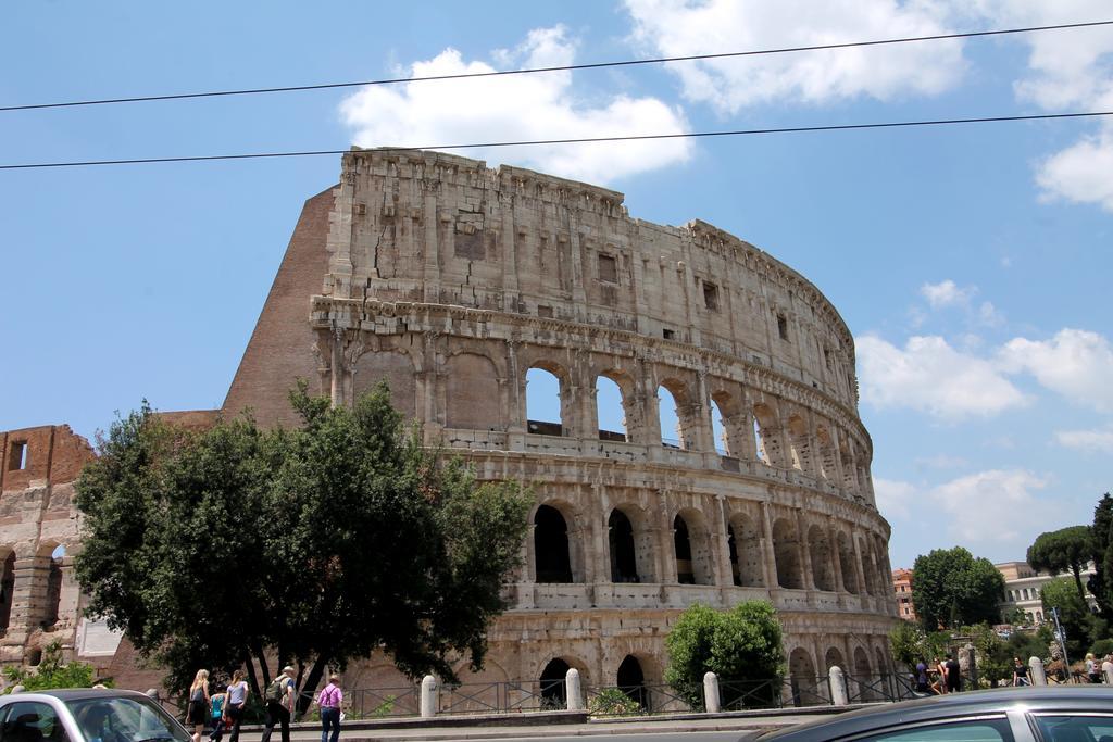 Colosseum Super Family Apartment Рим Стая снимка